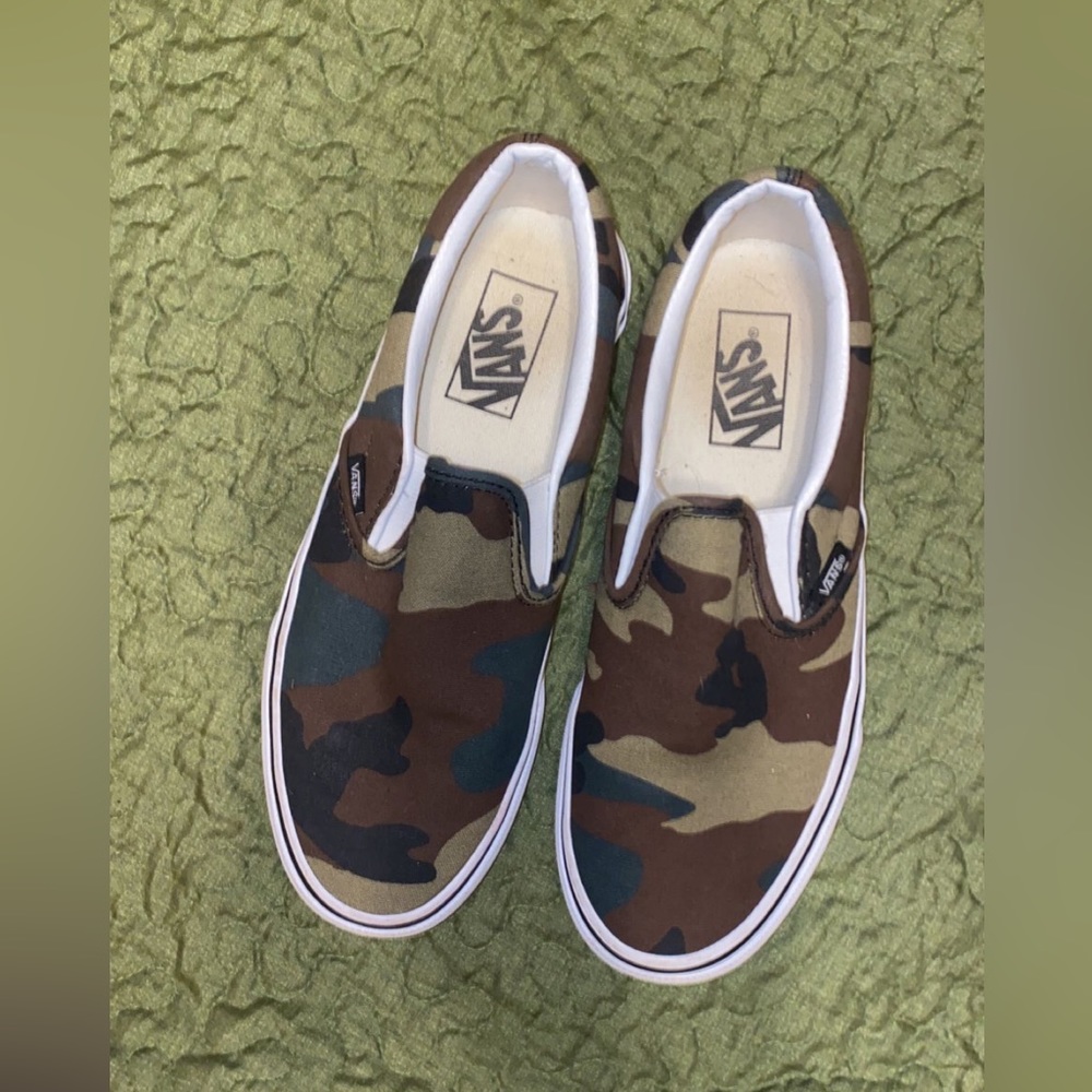 COPY - Camo Vans